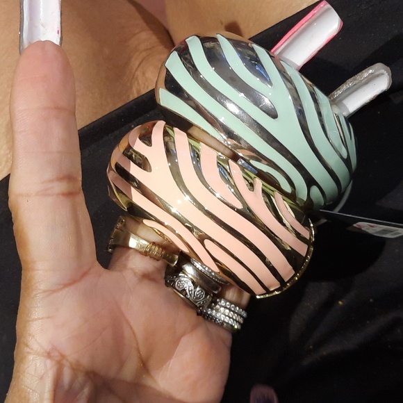 NWT LOT OF TWO  SEXXXY ZEBRA PRINT SUMMER BANGLES See matching ring - Picture 2 of 5